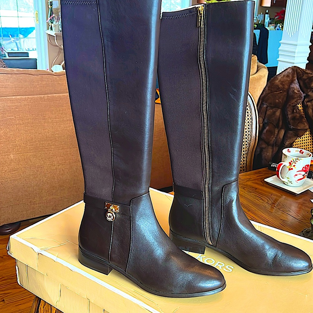 🌺🔥StunningNewInBoxMichael KorsTall Riding Boot.Leather&TextileDarkChocolateS:10M